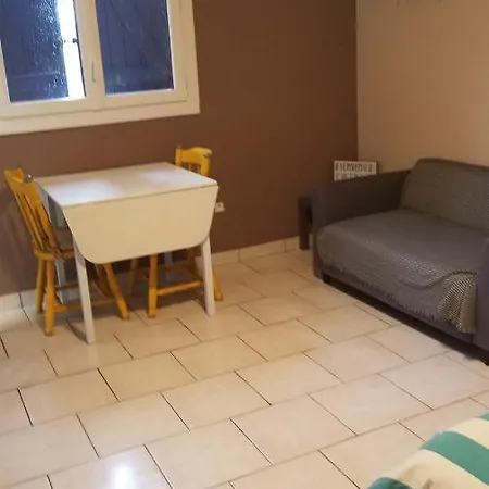 شقة Chez C&j